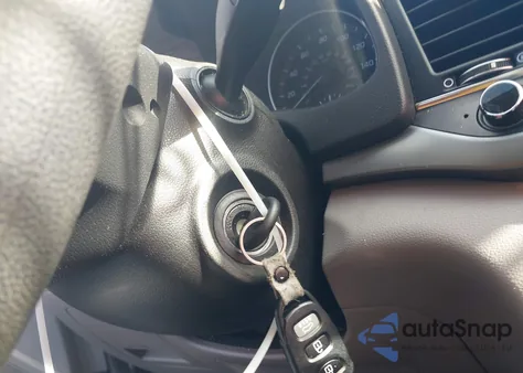 2017 Hyundai Elantra Se из США, поврежденный, VIN 5NPD84LF9HH012065